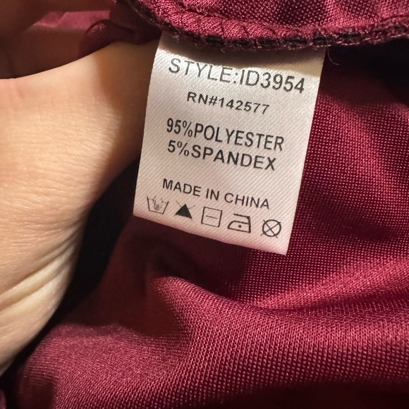 Iris Burgundy Wine Formal Dress with black floral and lace back design size L - Picture 5 of 7